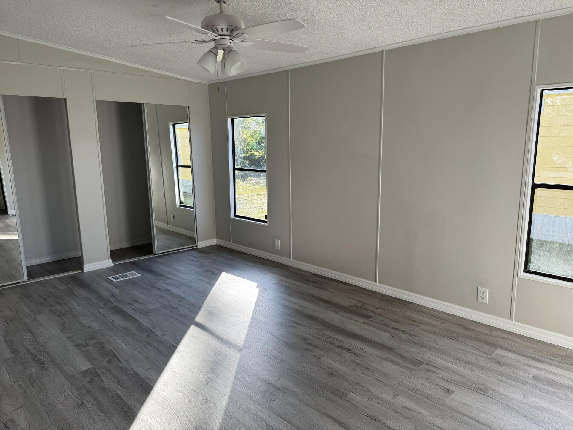 Spanish Lakes Country Clu - Residential