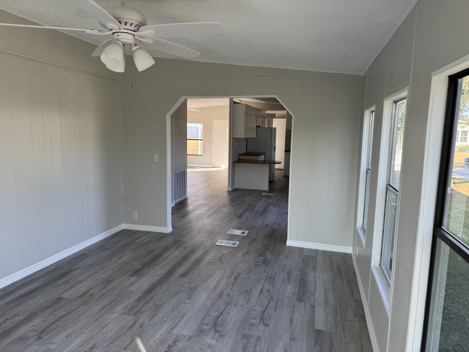 Spanish Lakes Country Clu - Residential