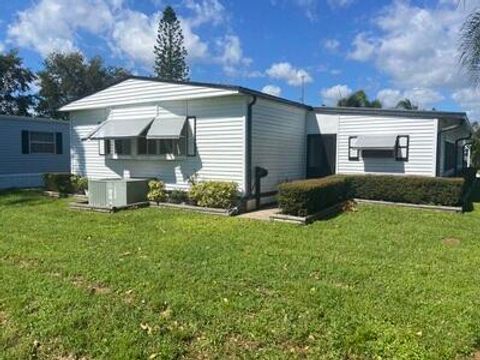 A home in Port St Lucie