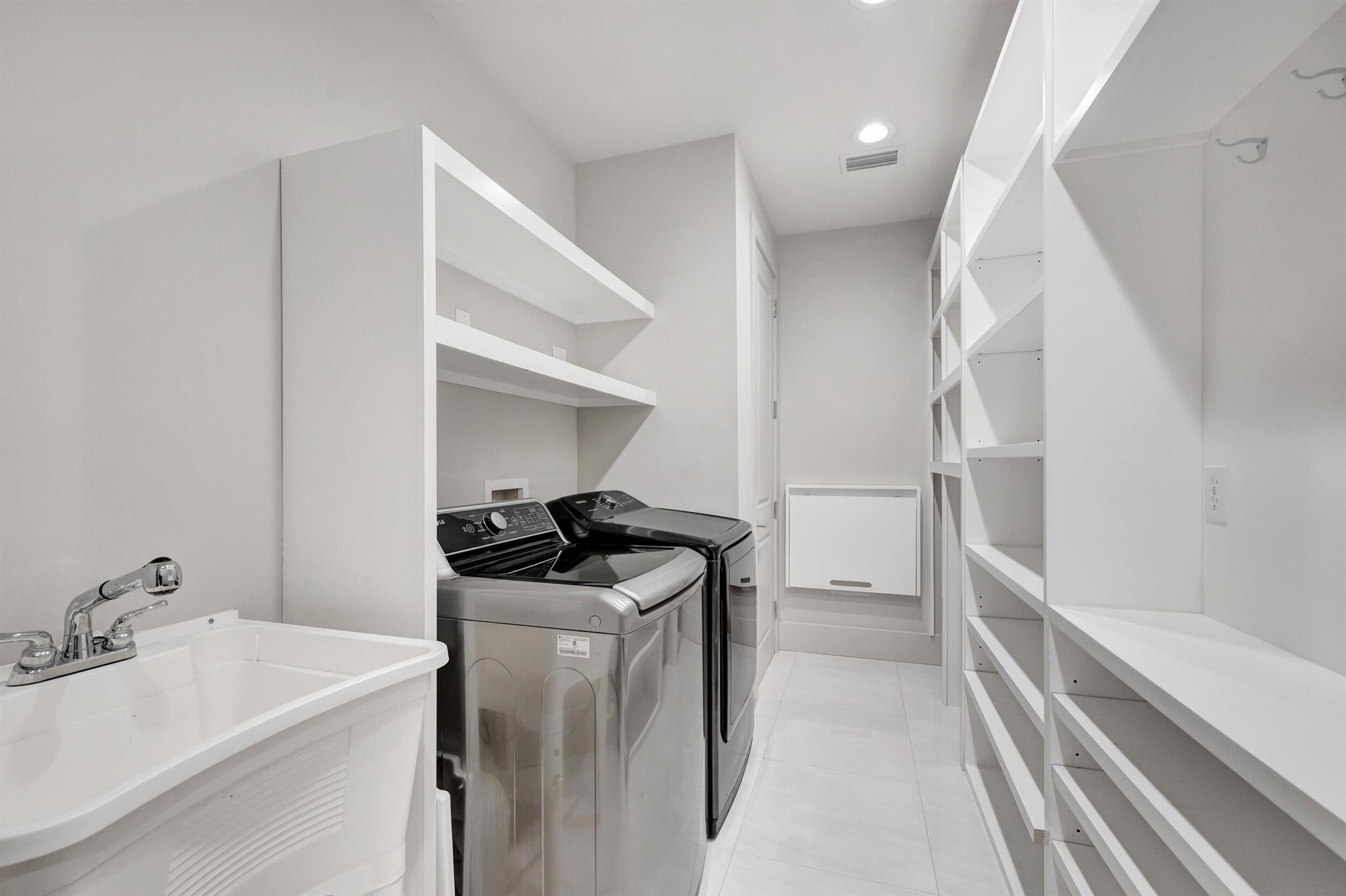 LES JARDINS - Residential