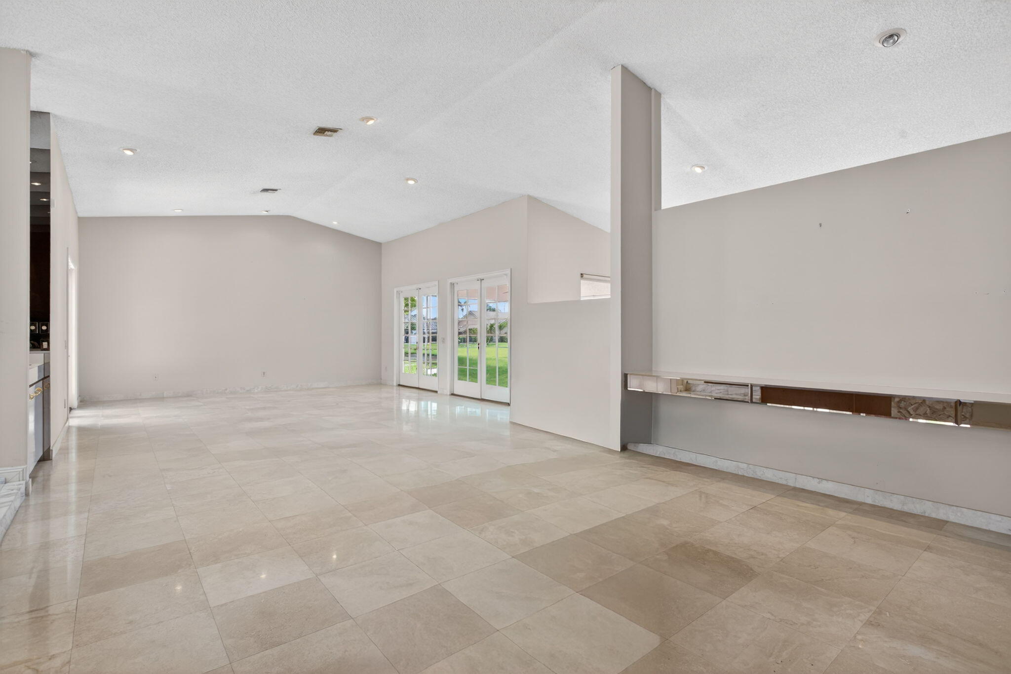 The Estates - Woodmont - Residential