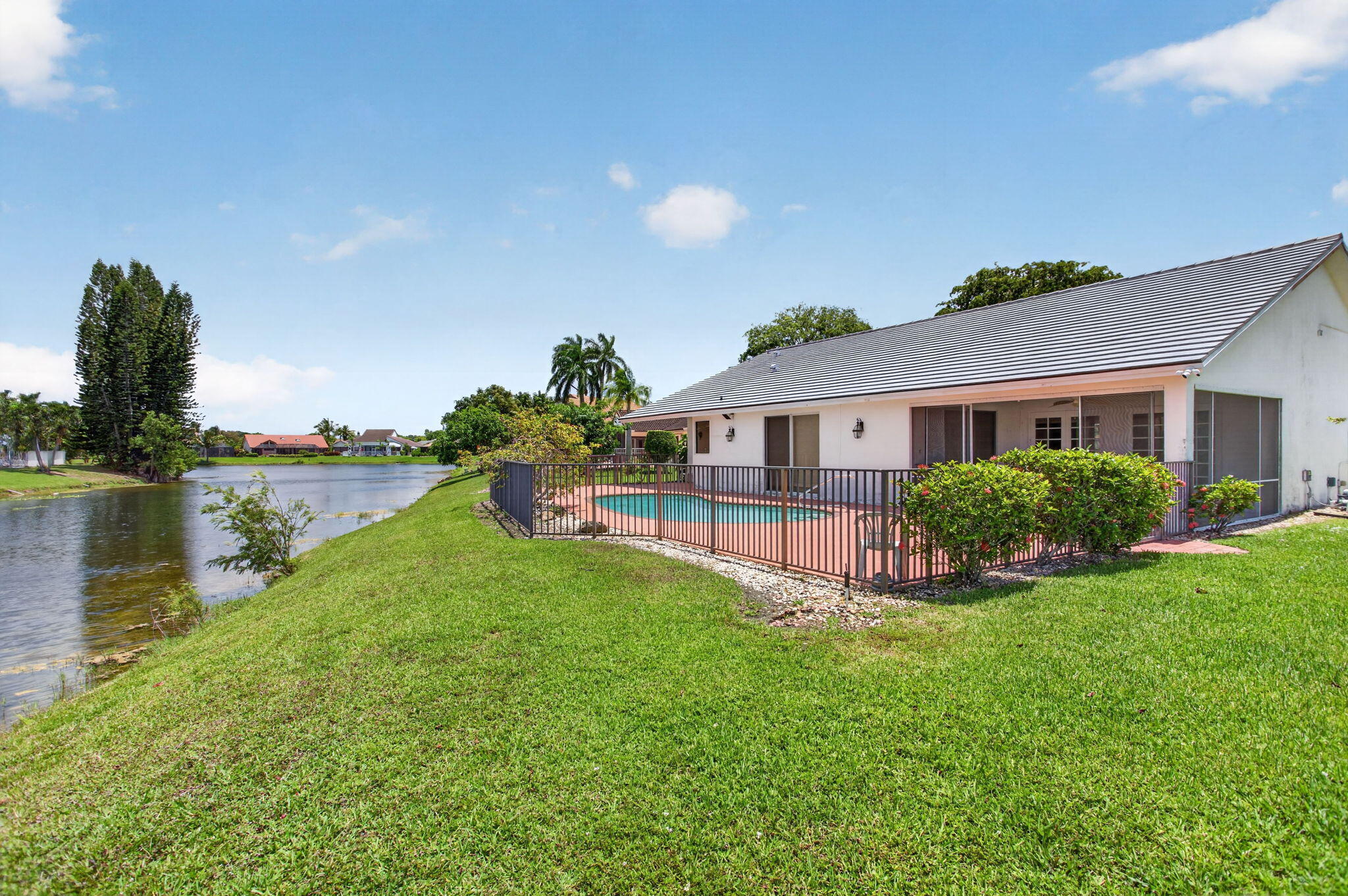 The Estates - Woodmont - Residential