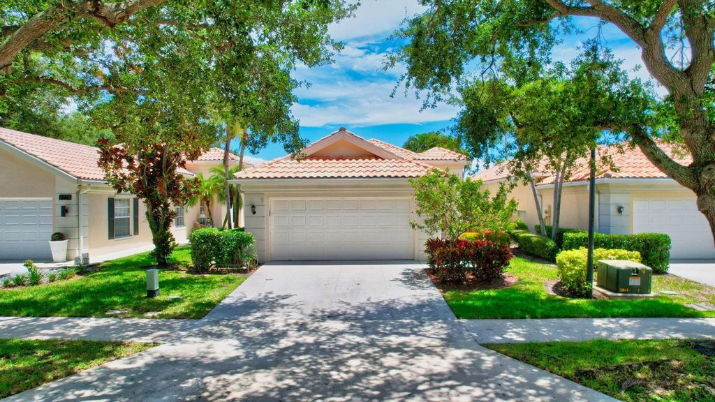 Photo of 4780 Blossom Drive, Delray Beach, FL 33445 (MLS # R11101698)