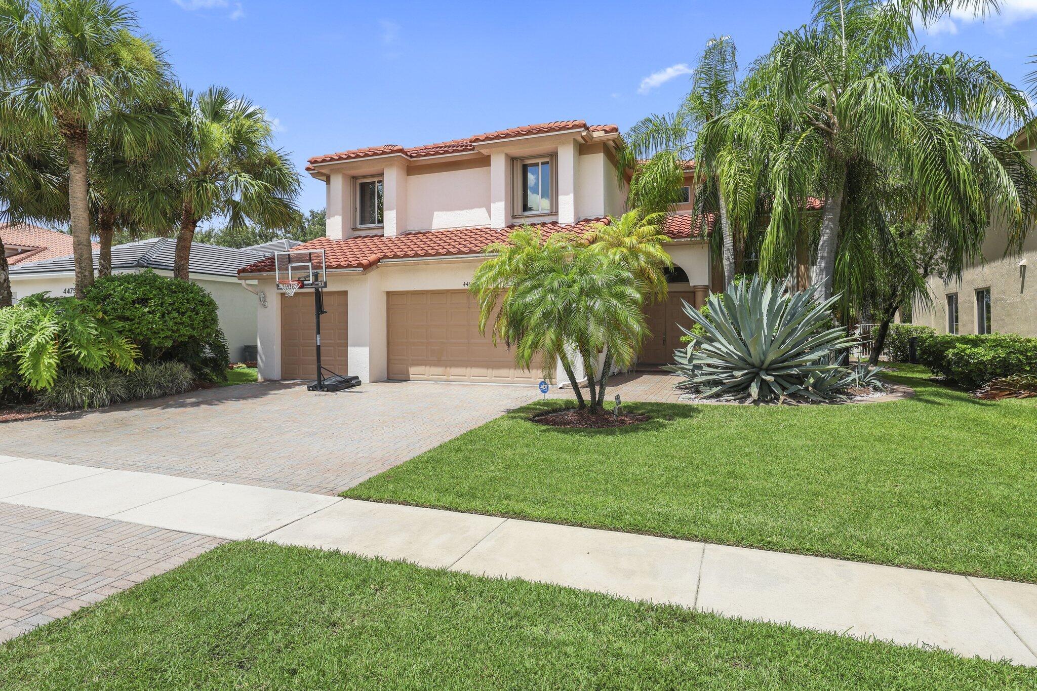 Properties 4461 Mariners Cove Drive