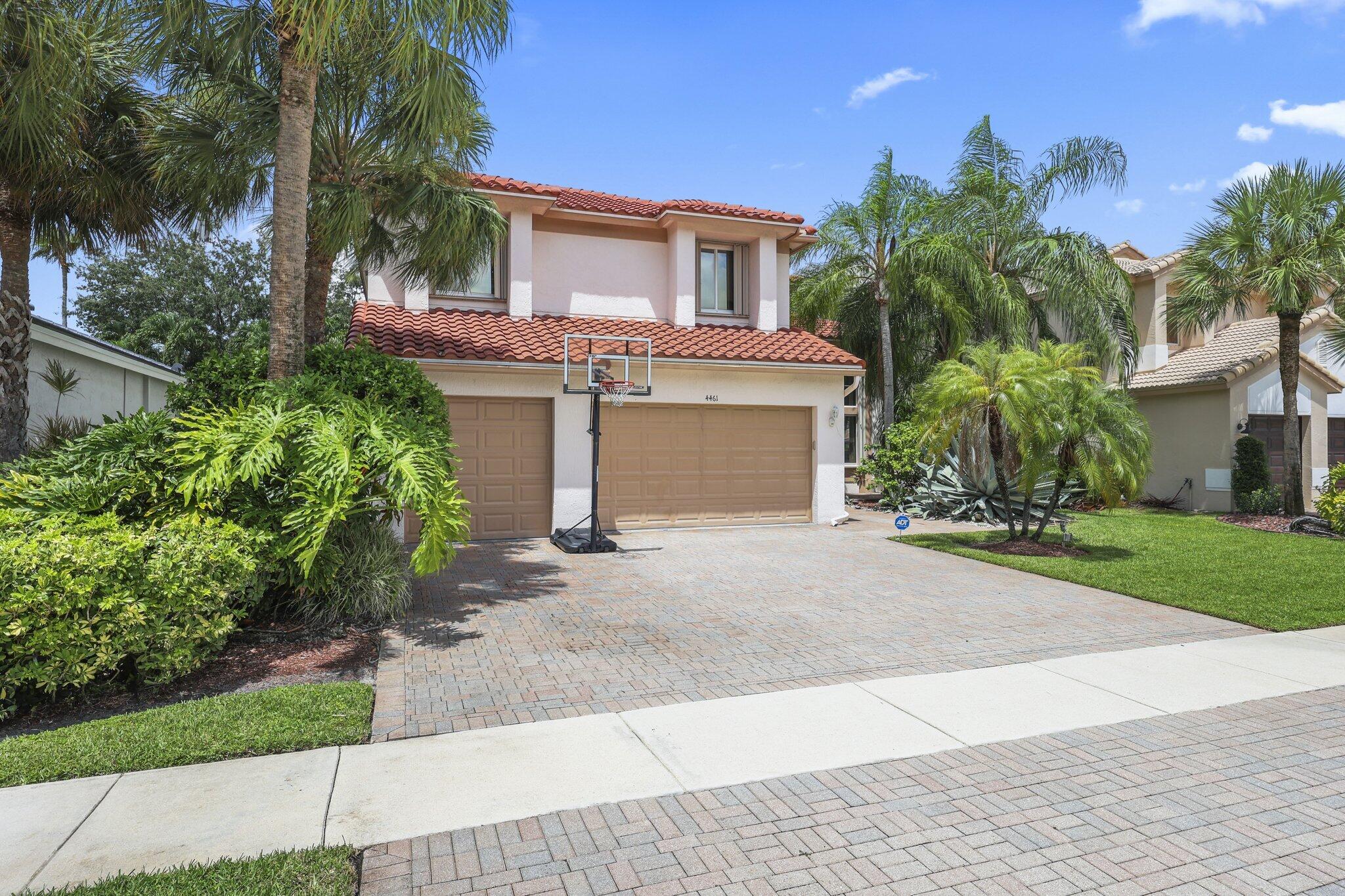 Properties 4461 Mariners Cove Drive