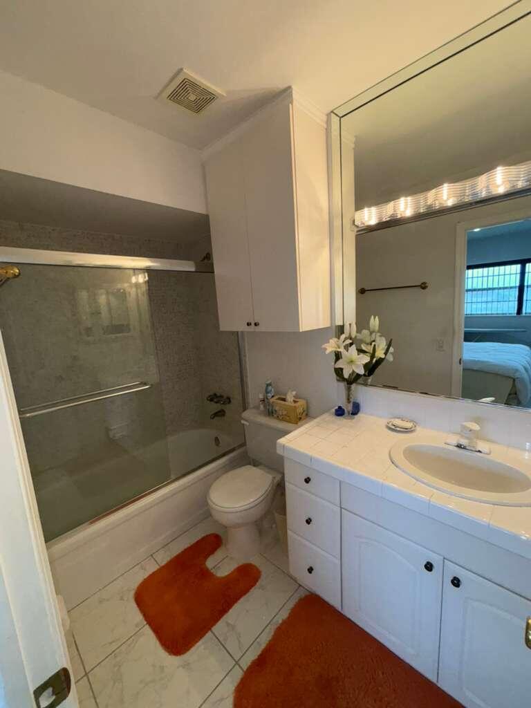 SEAGRAPE GARDENS CONDO - Residential