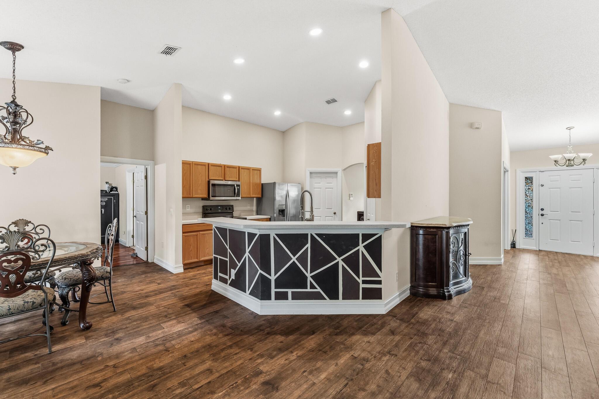 PORT ST LUCIE SECTION 33 - Residential