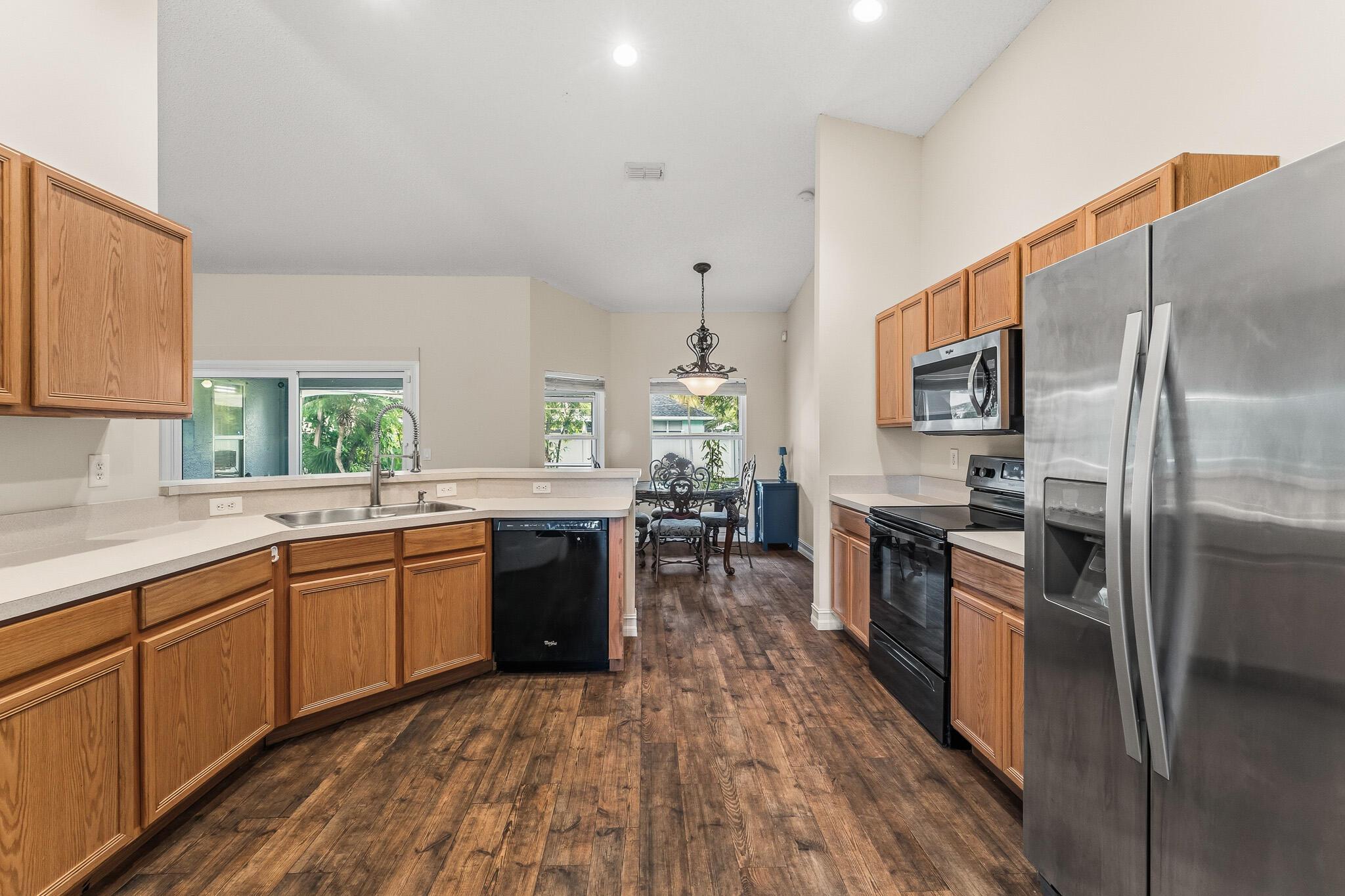 PORT ST LUCIE SECTION 33 - Residential