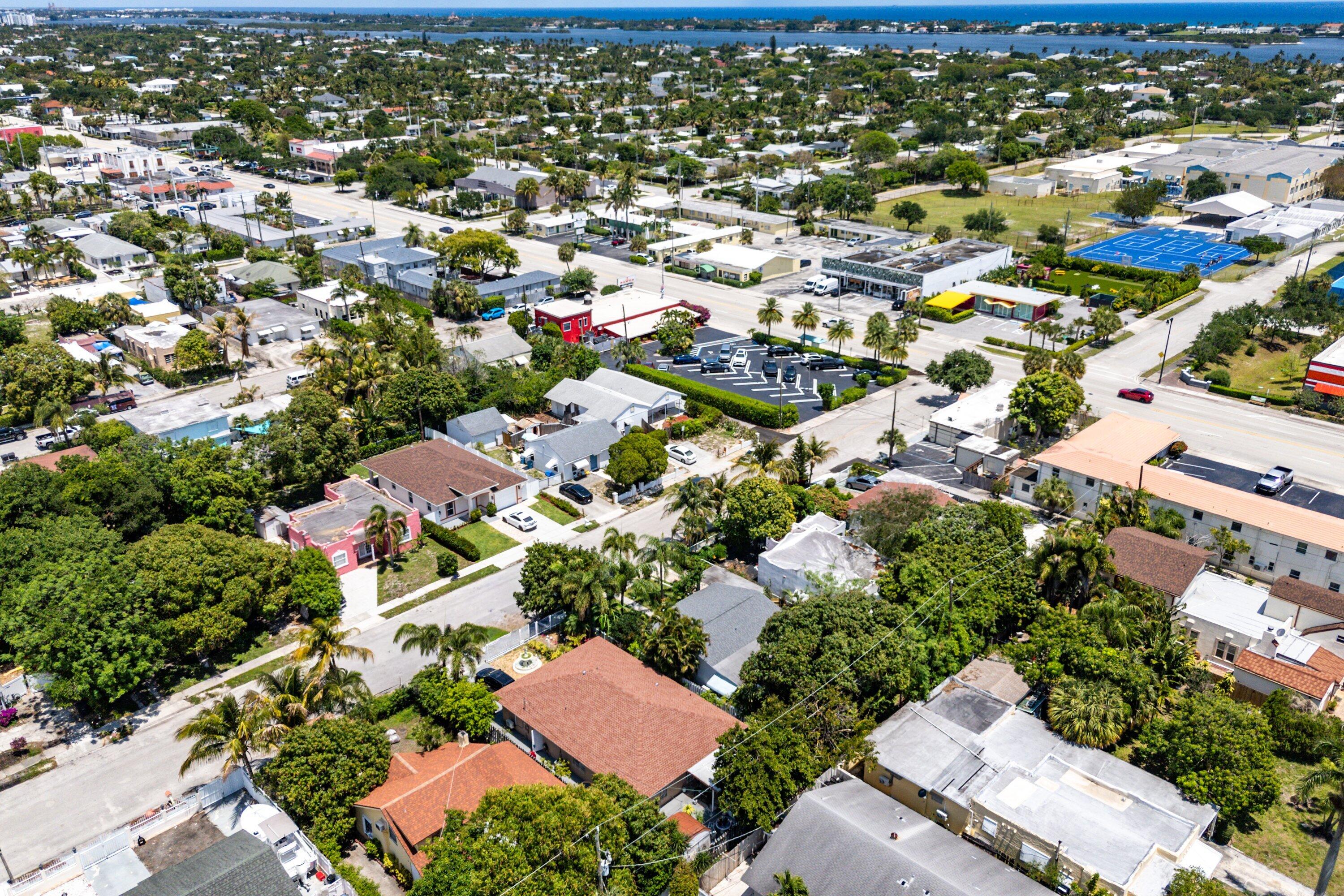 WOODLAWN - Residential