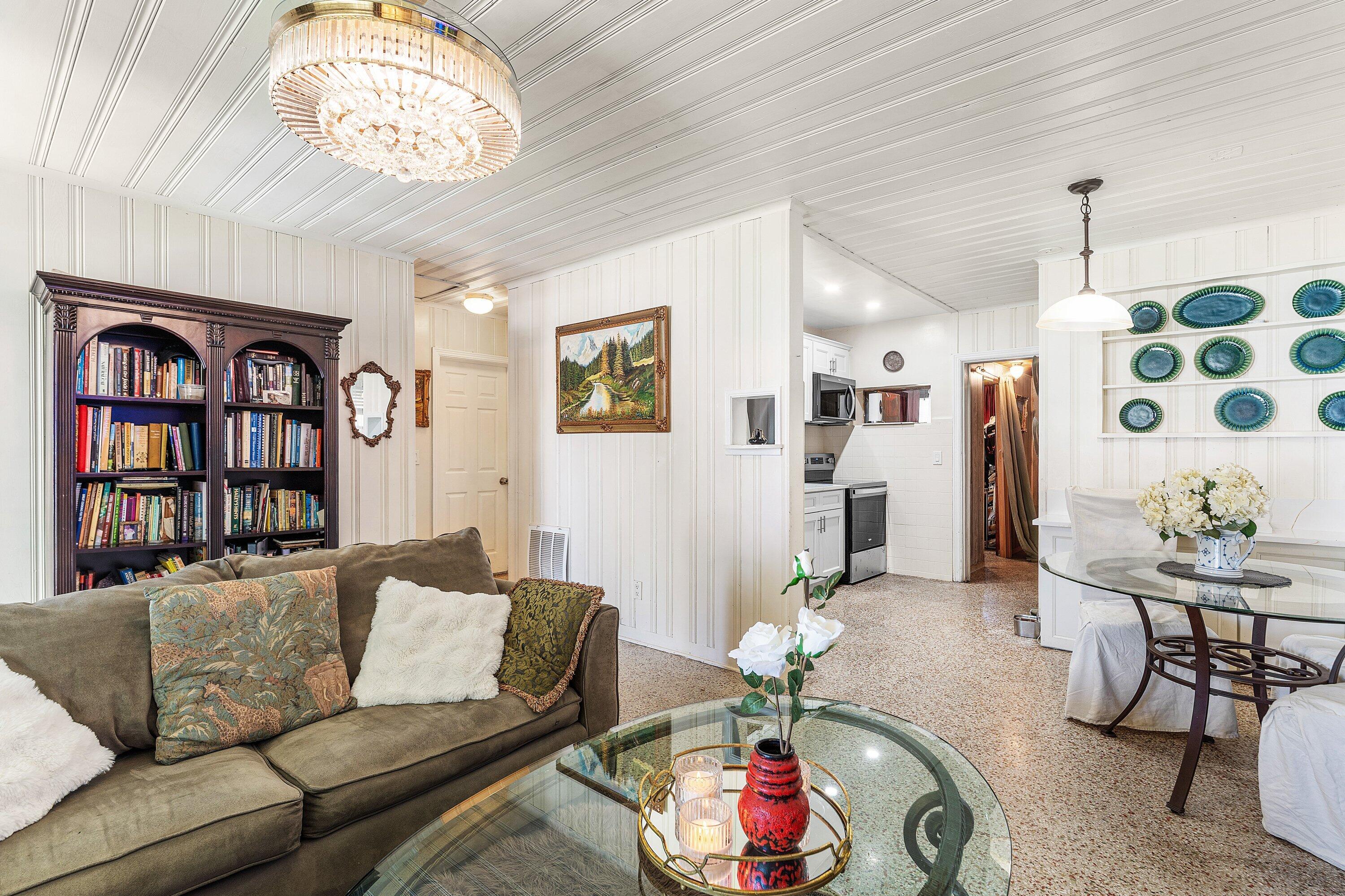 WOODLAWN - Residential