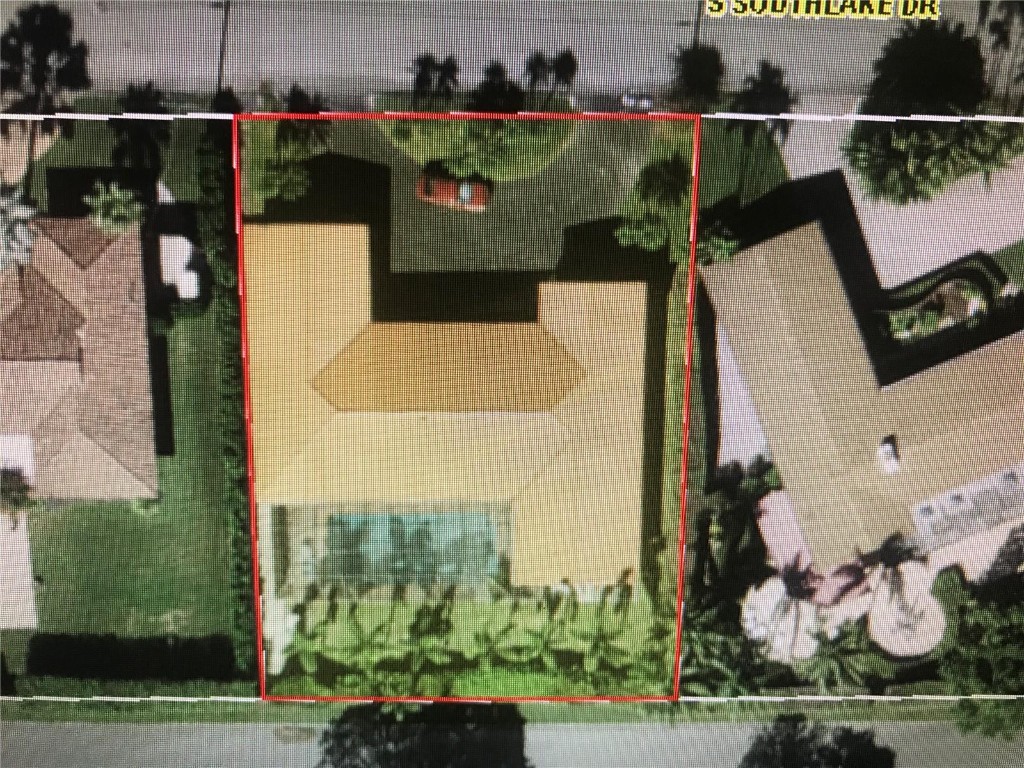 HOLLYWOOD LAKES SEC - Residential