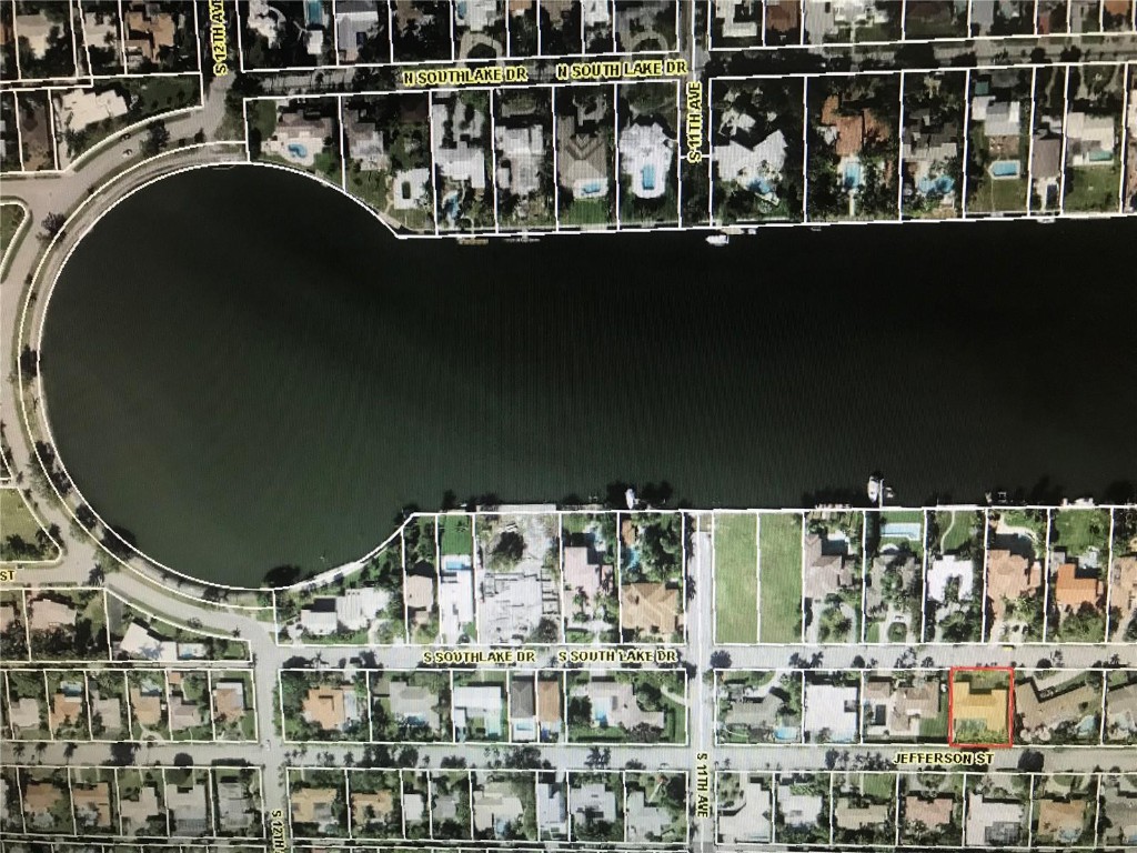 HOLLYWOOD LAKES SEC - Residential