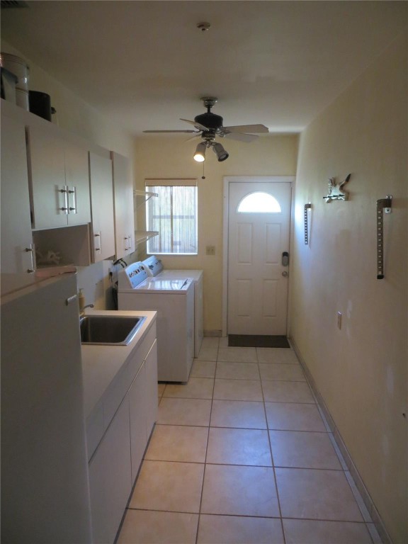 HOLLYWOOD LAKES SEC - Residential