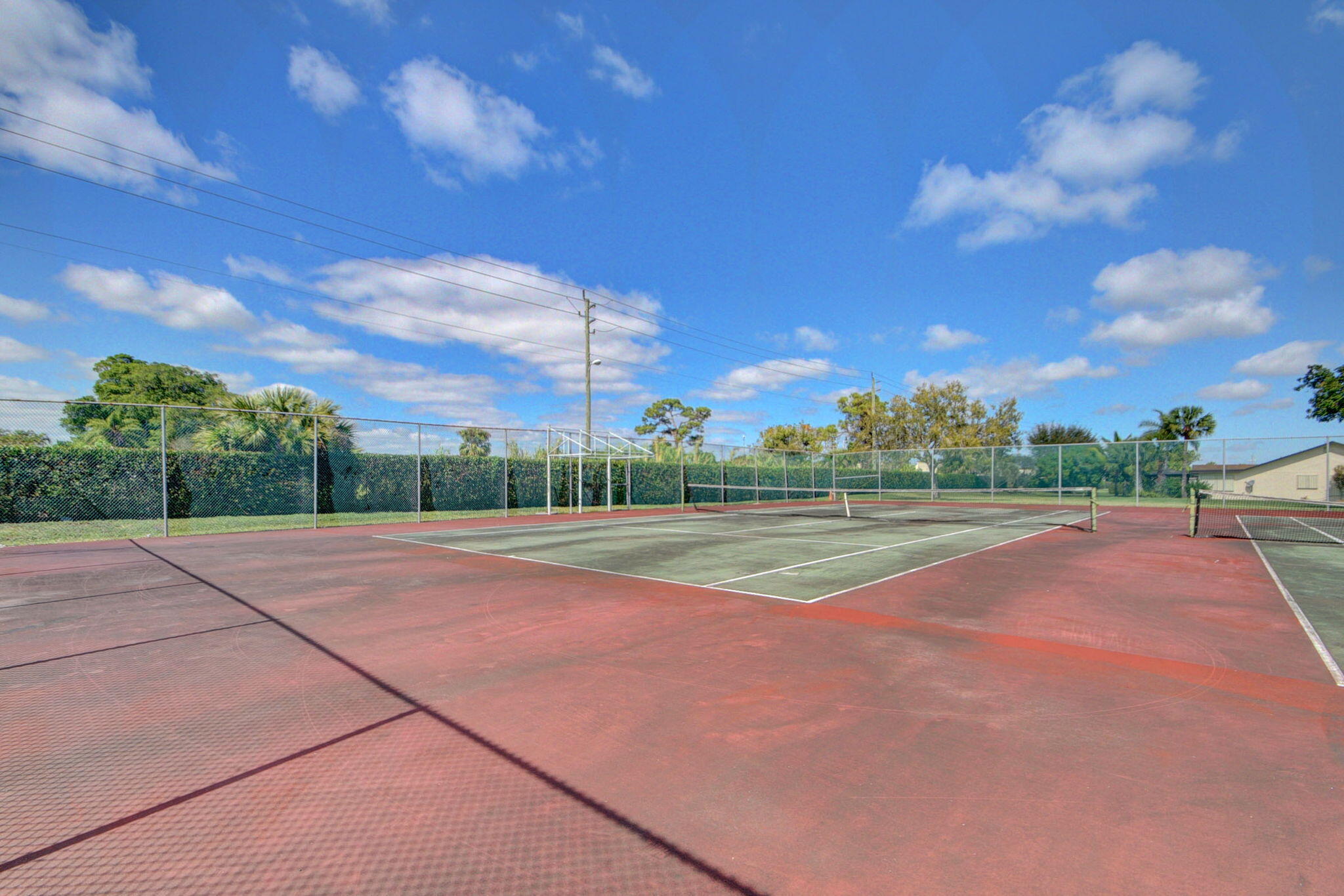 BUTTONWOOD 1 - Residential