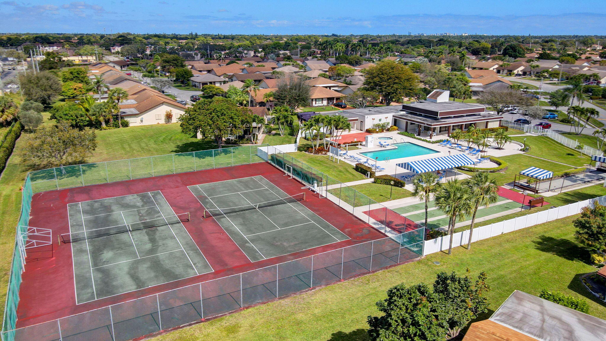 BUTTONWOOD 1 - Residential