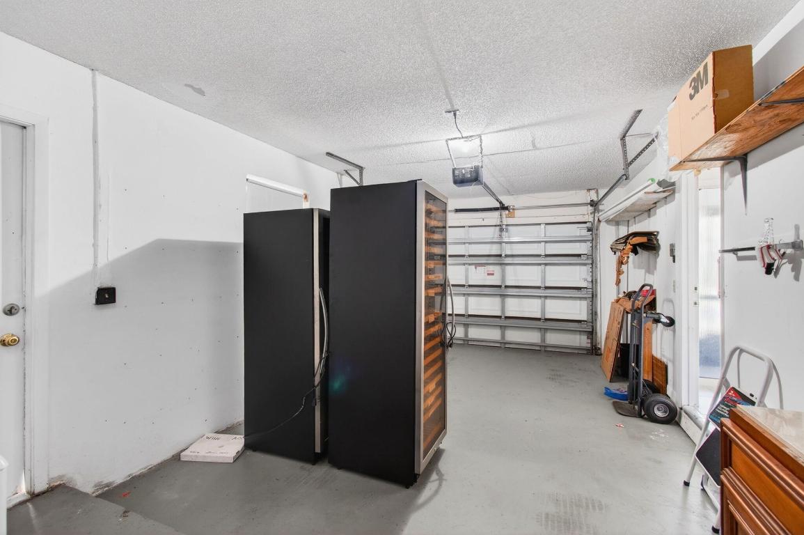 BUTTONWOOD 1 - Residential