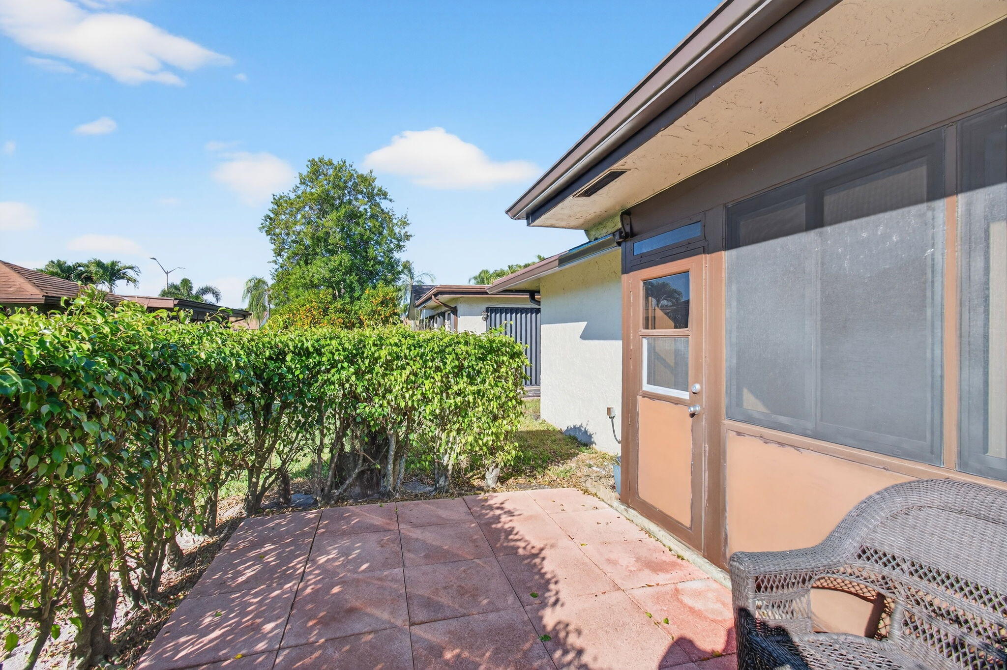 BUTTONWOOD 1 - Residential