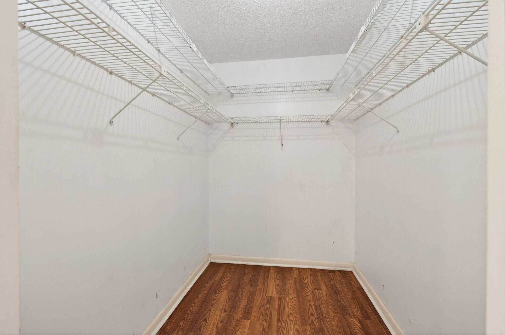 BUTTONWOOD 1 - Residential