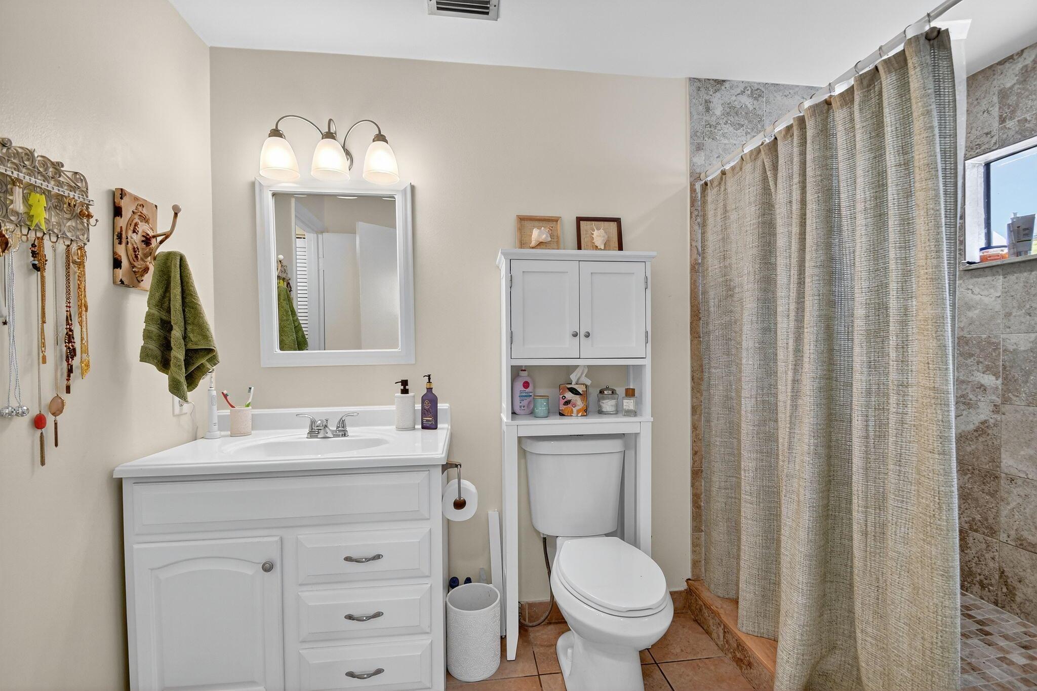 LAKE COLONY PHASE II - Residential