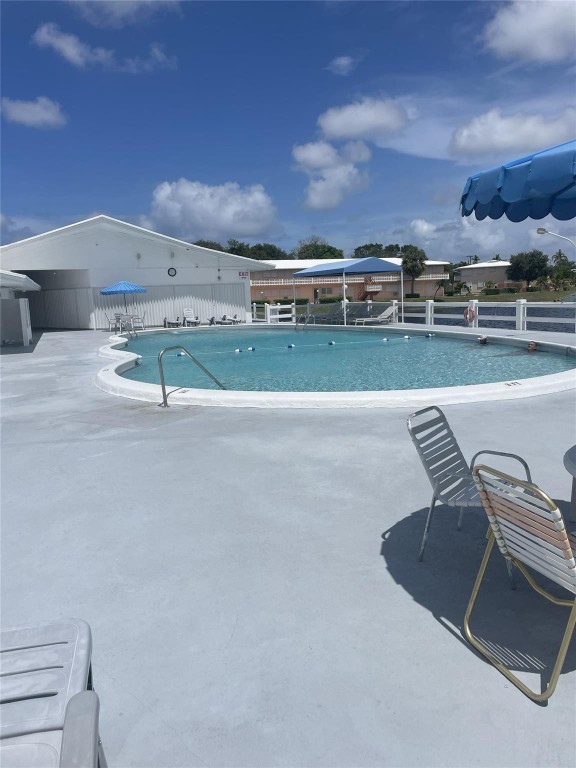 Rolen Lake Gardens - Residential