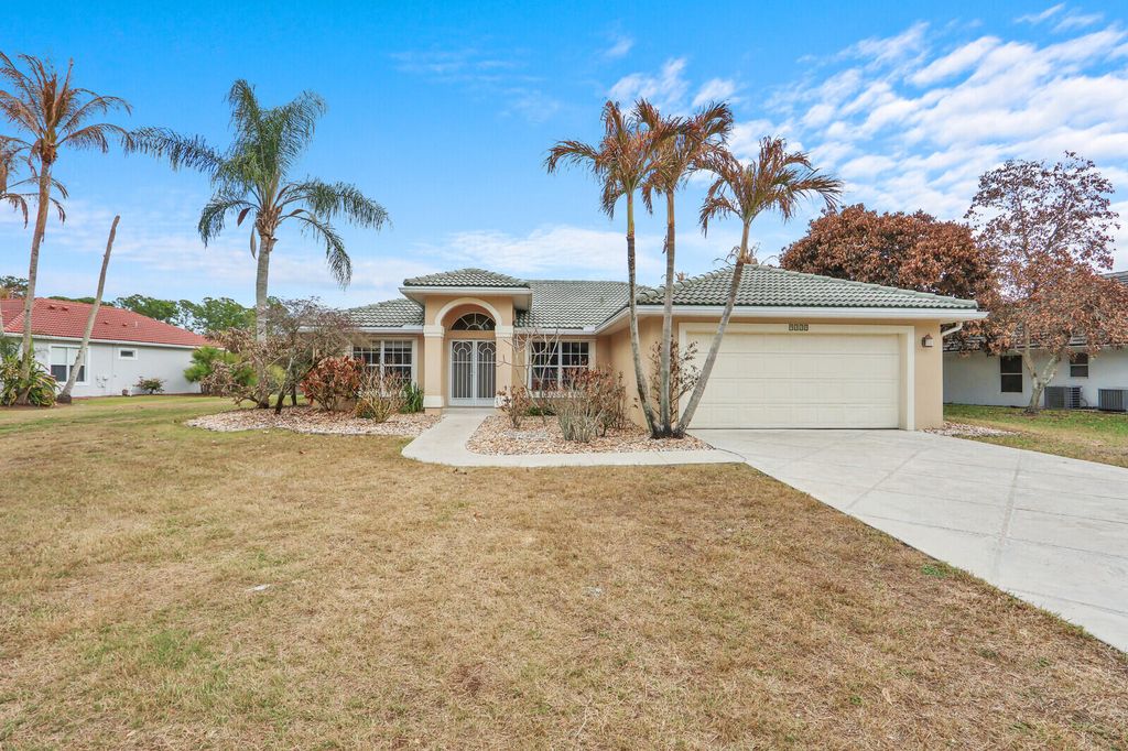 Photo of 9335 SW Eagles Landing, Stuart, FL 34997 (MLS # B26028821)