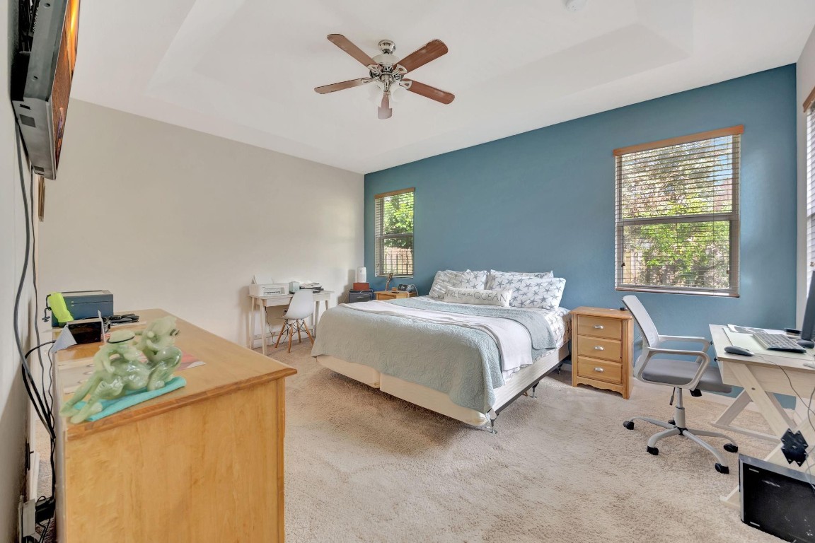 HEMINGWAY POINT - Residential