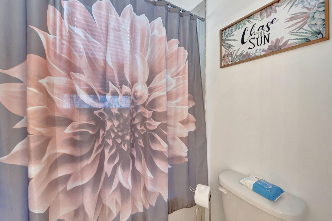 HEMINGWAY POINT - Residential