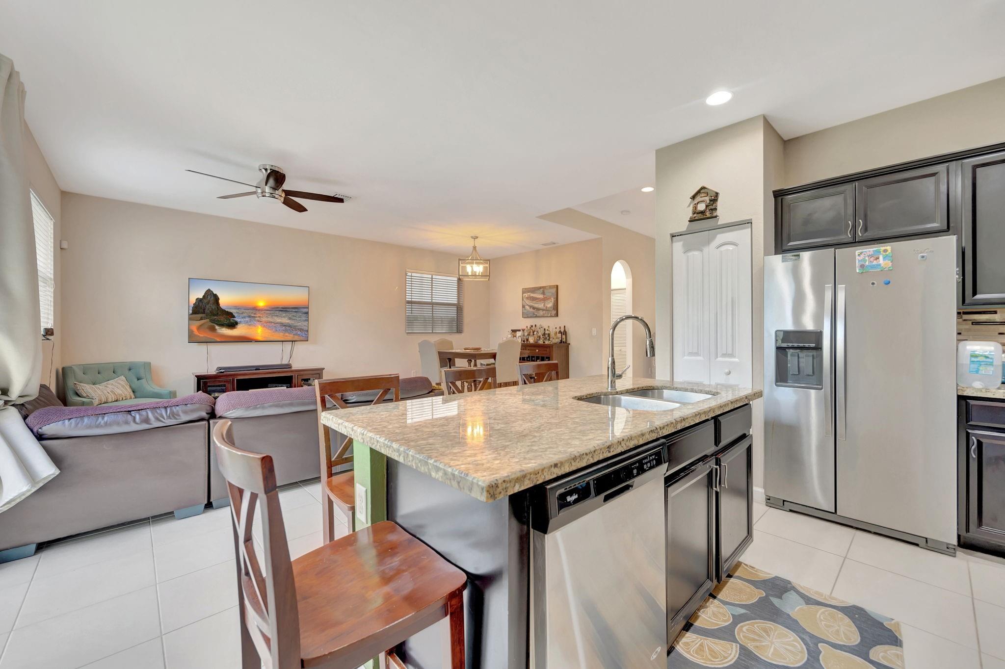 HEMINGWAY POINT - Residential