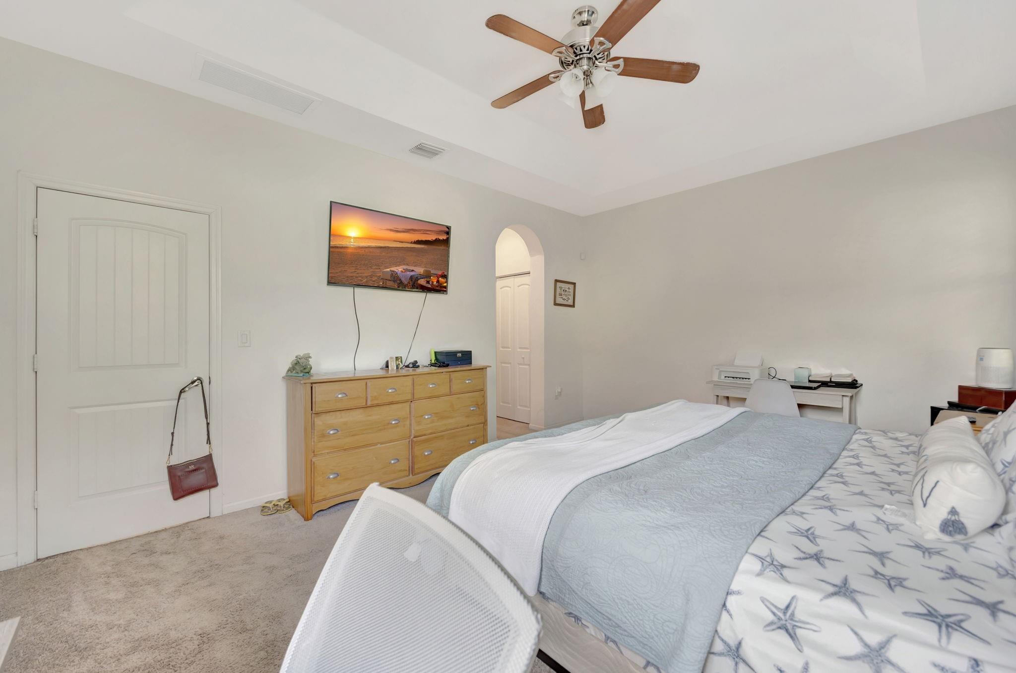 HEMINGWAY POINT - Residential