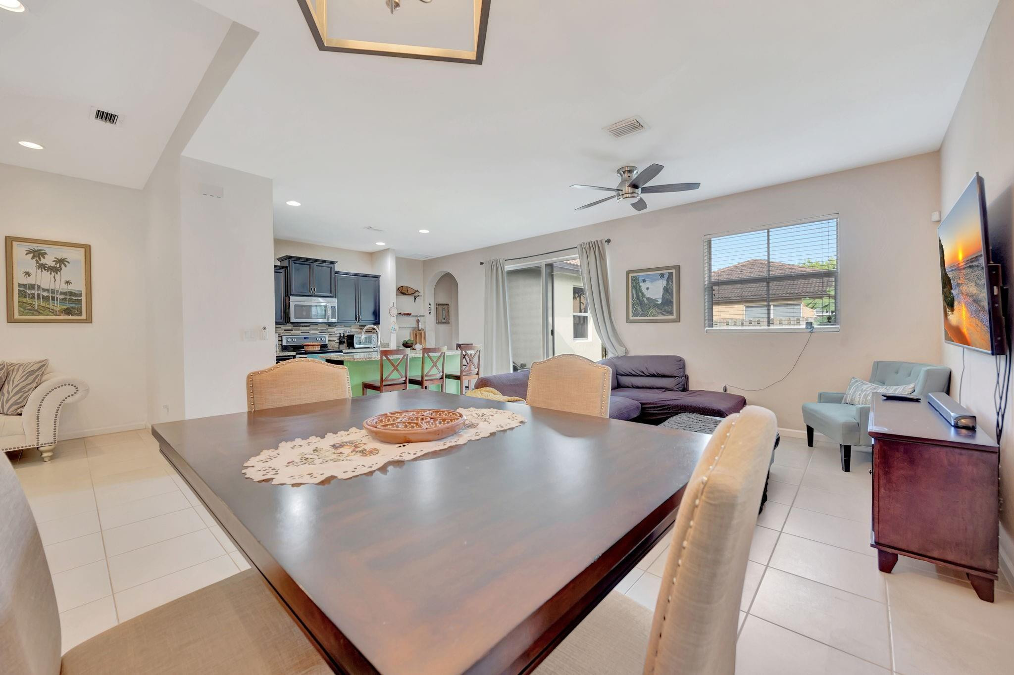 HEMINGWAY POINT - Residential