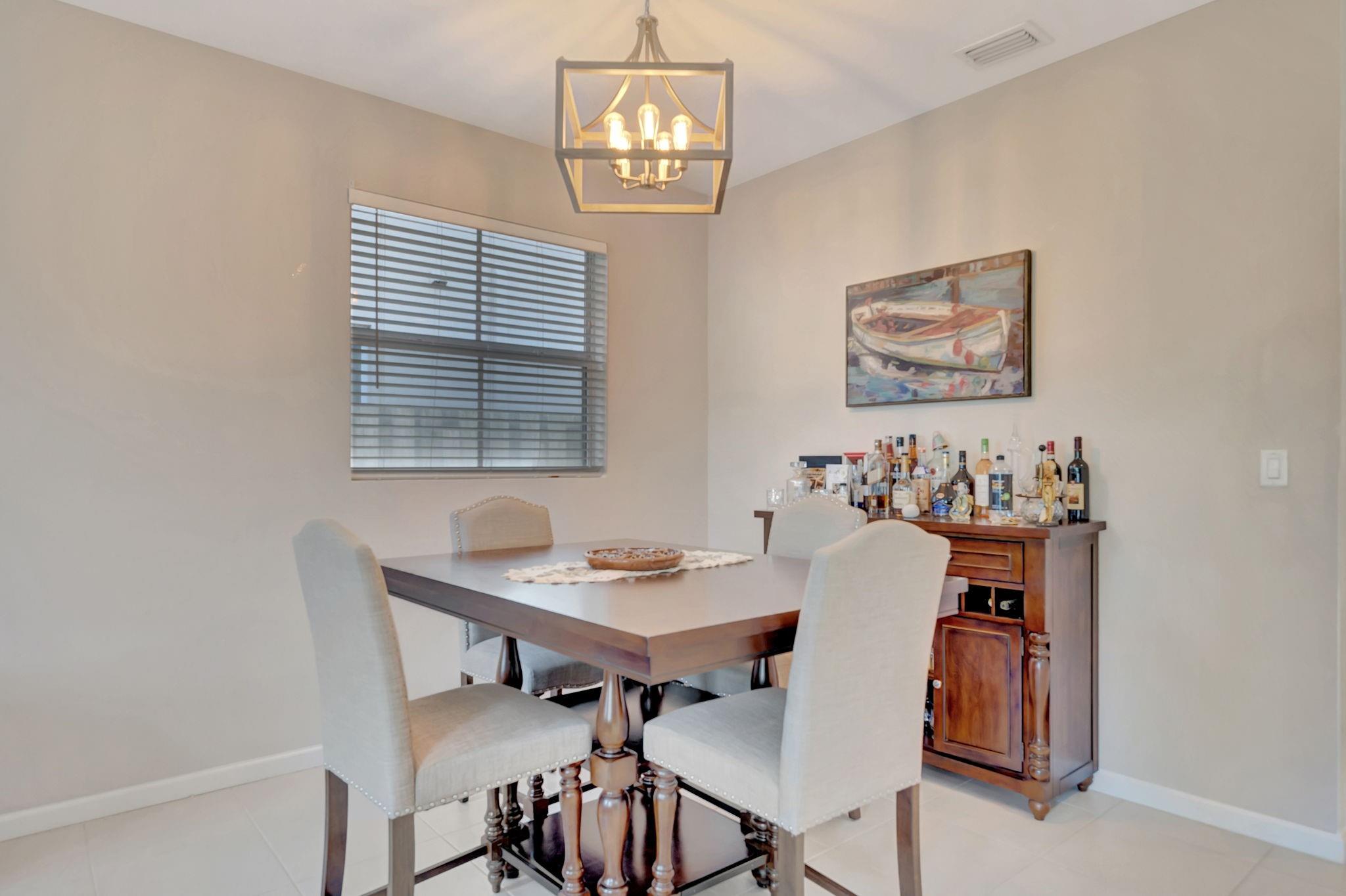 HEMINGWAY POINT - Residential