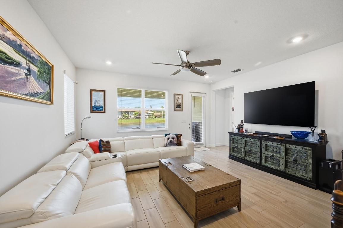 DELRAY TRAILS AT VILLA DELRAY PUD - Residential