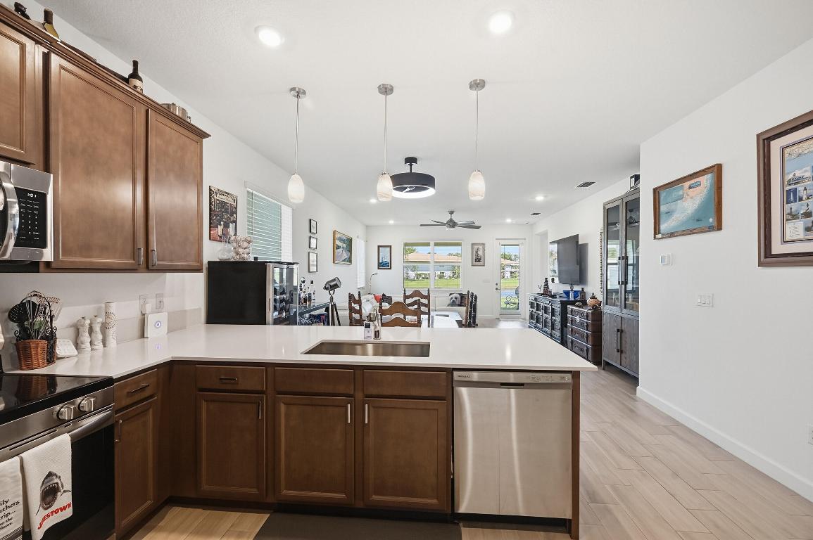 DELRAY TRAILS AT VILLA DELRAY PUD - Residential