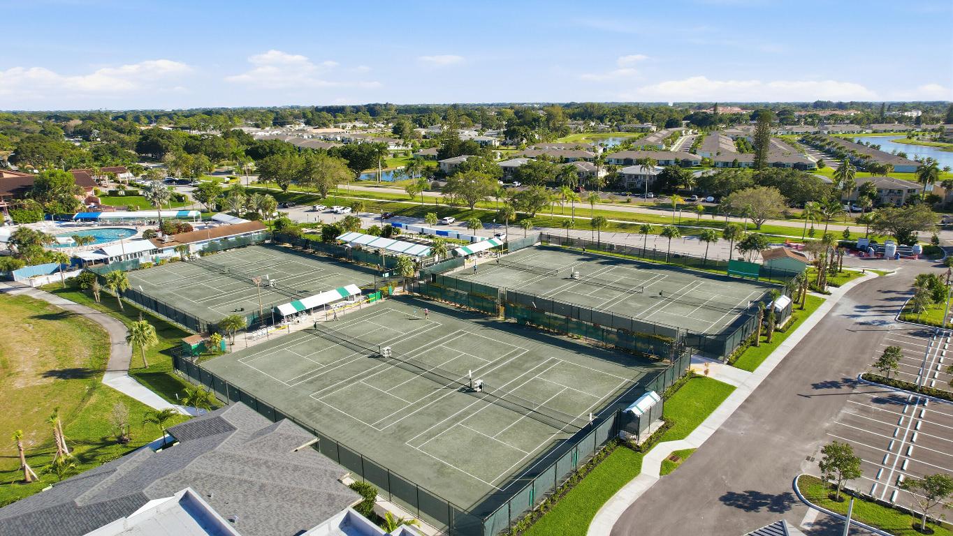 DELRAY TRAILS AT VILLA DELRAY PUD - Residential
