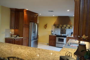 CRYSTAL POINTE 5 - Residential