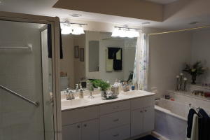 CRYSTAL POINTE 5 - Residential