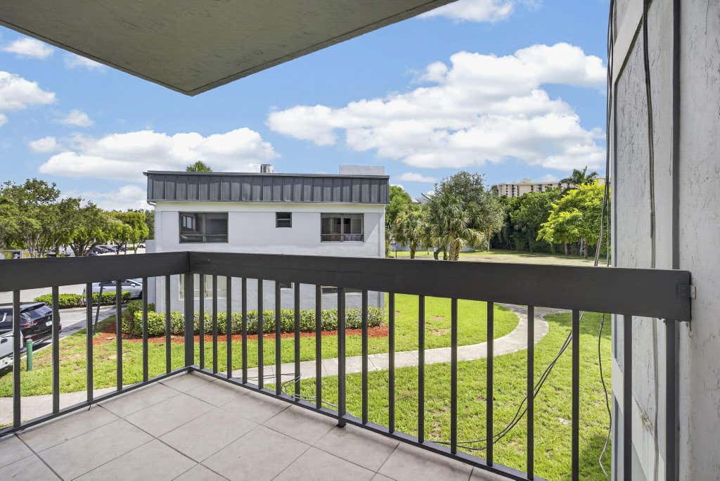 Photo of 1900 N CONGRESS Avenue #201, West Palm Beach, FL 33401 (MLS # B26061974)