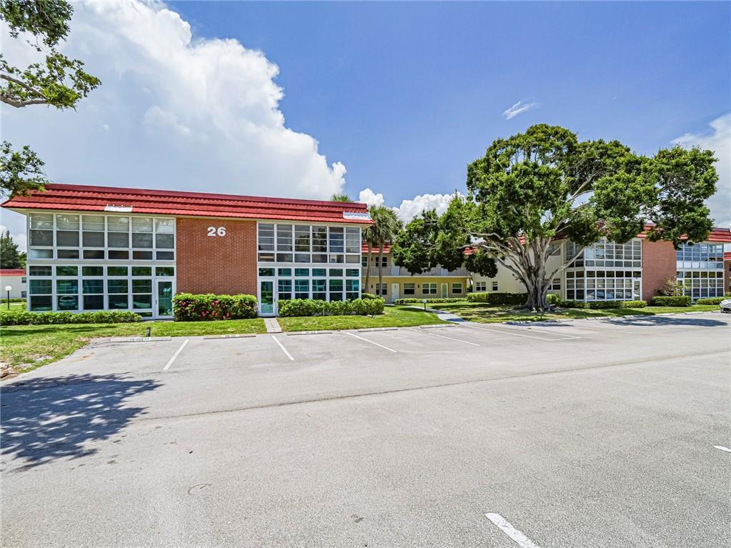 26 Pine Arbor Lane 205