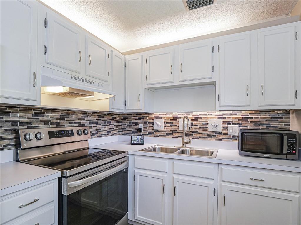 26 Pine Arbor Lane 205