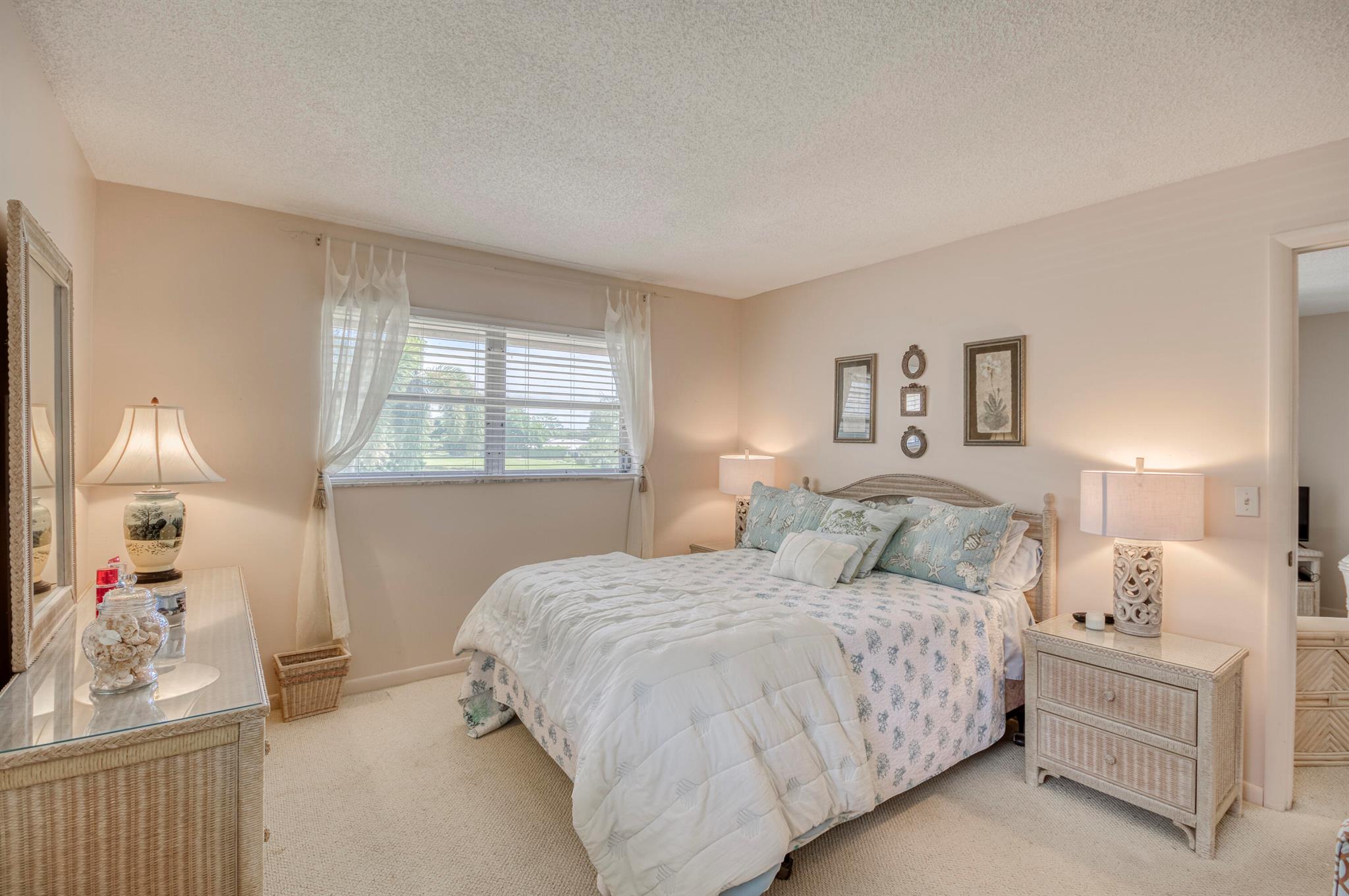 Little Club - Residential