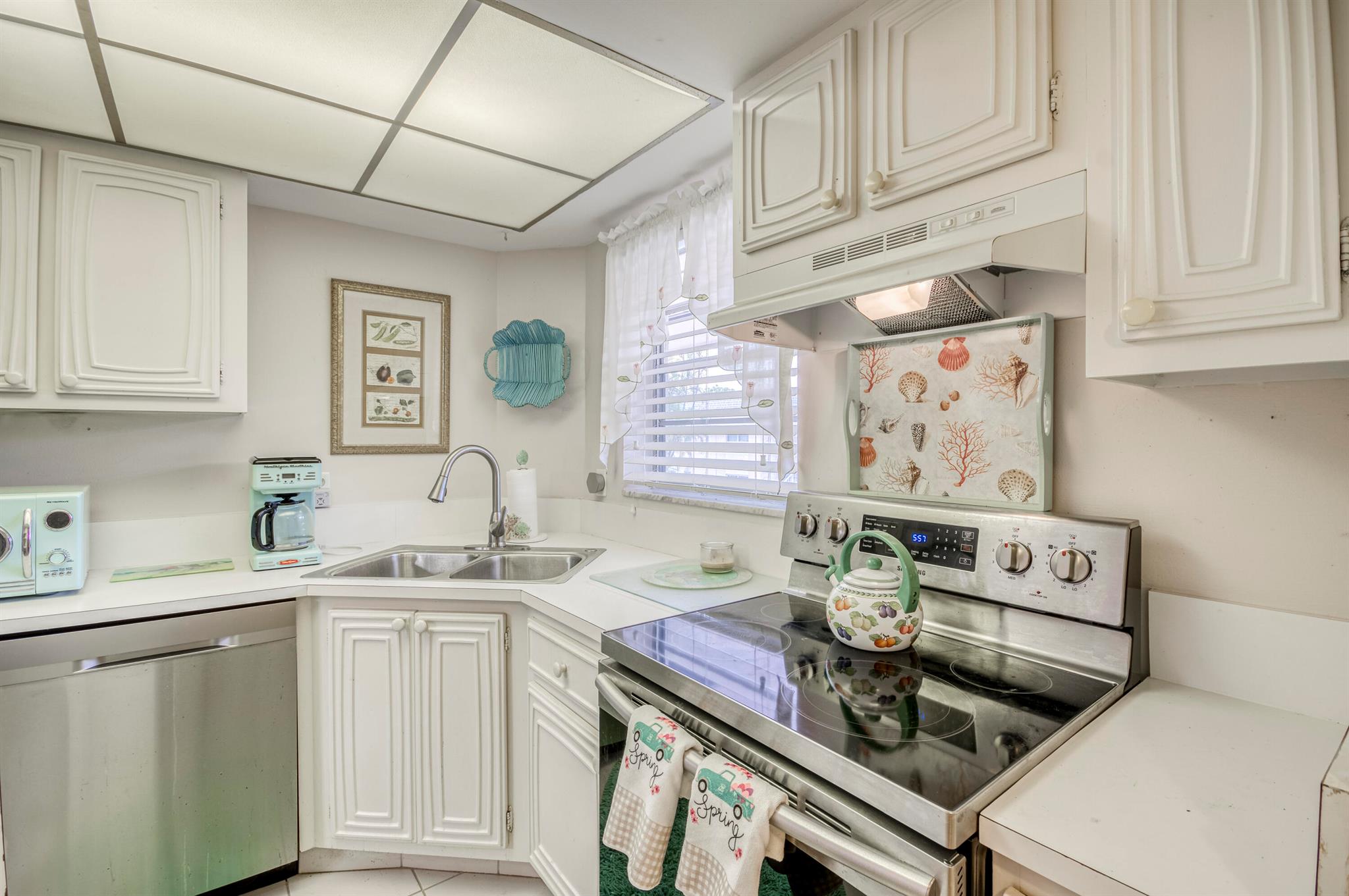 Little Club - Residential