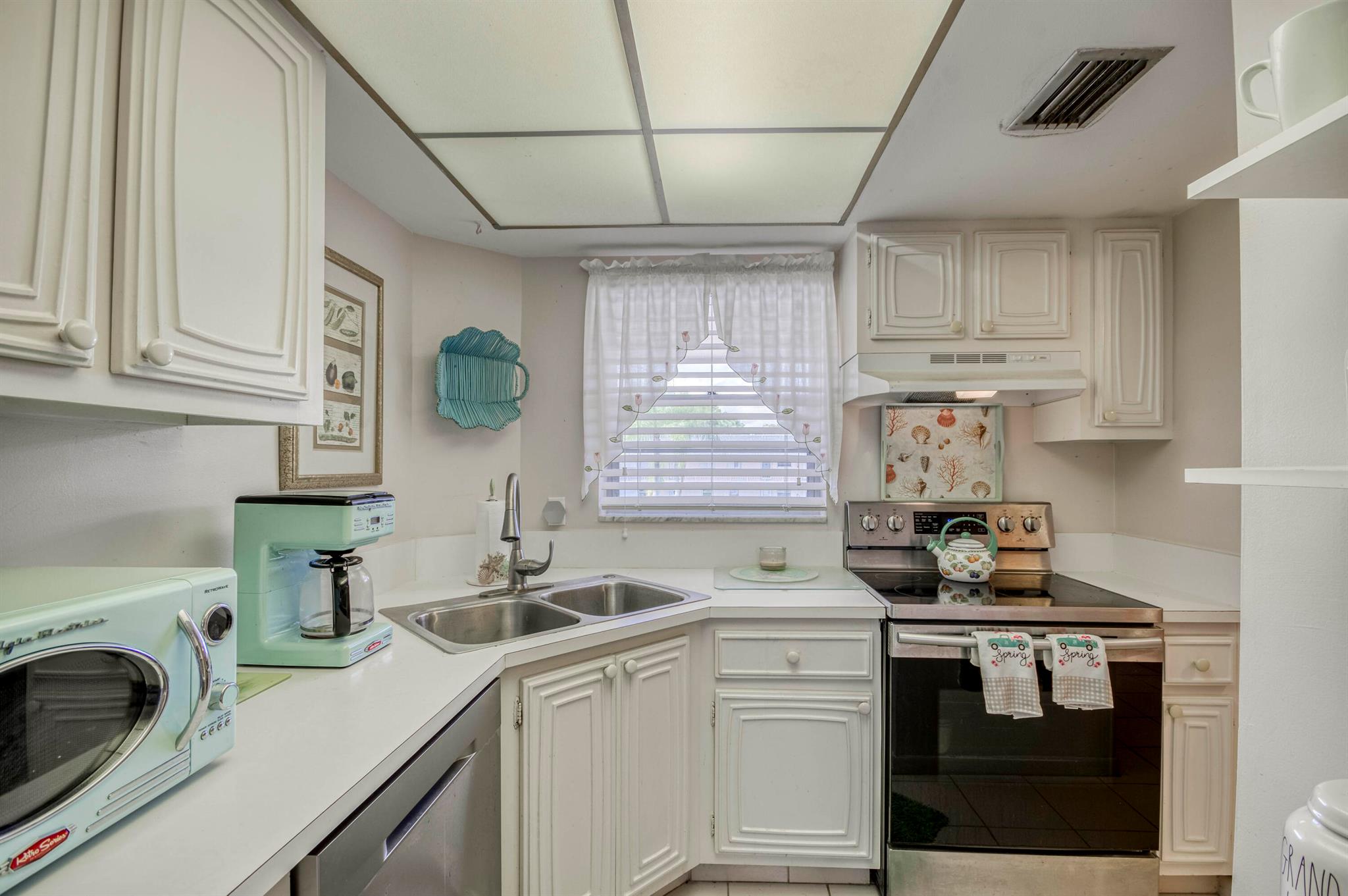 Little Club - Residential