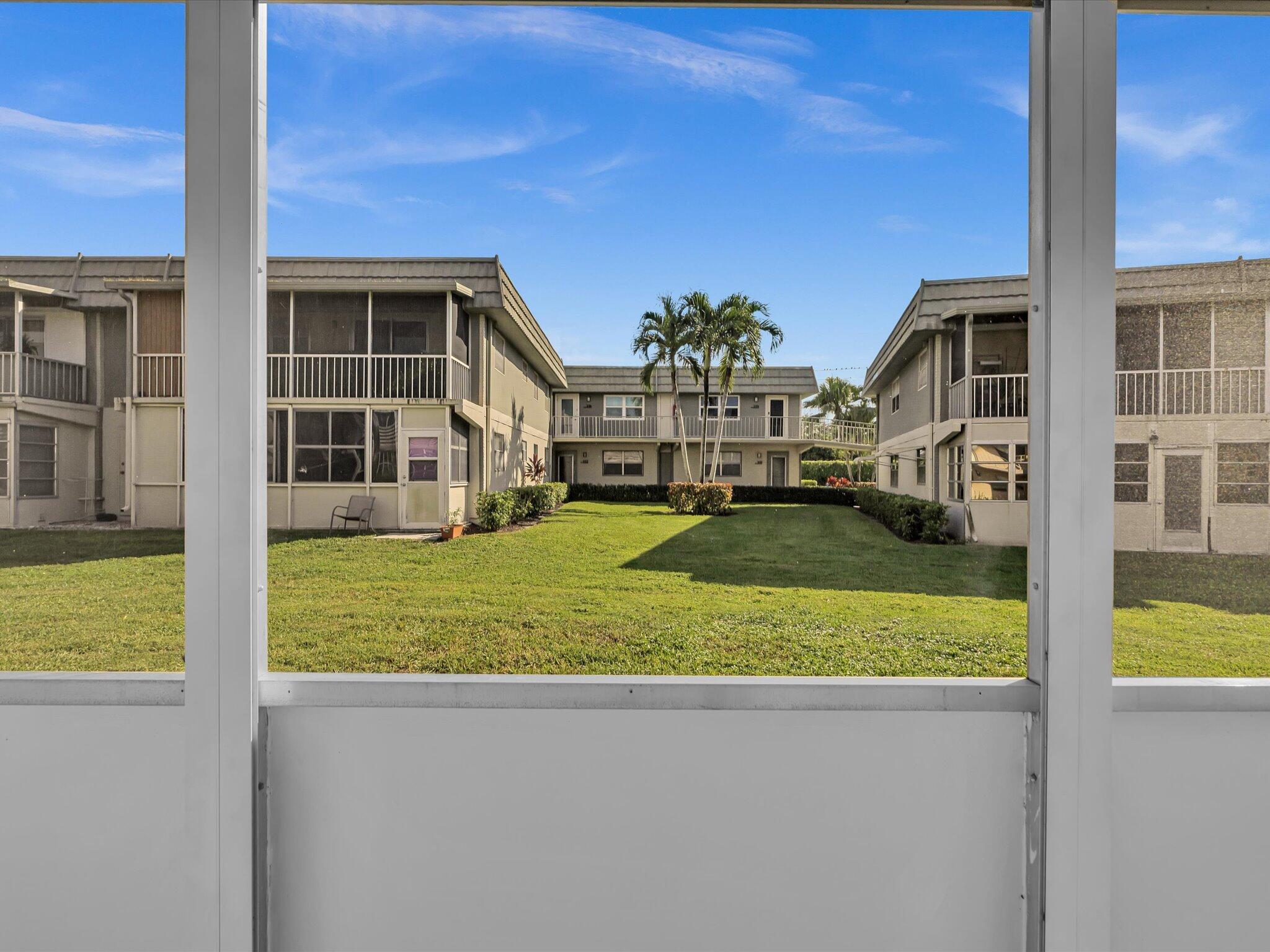 KINGS POINT FLANDERS CONDOS - Residential