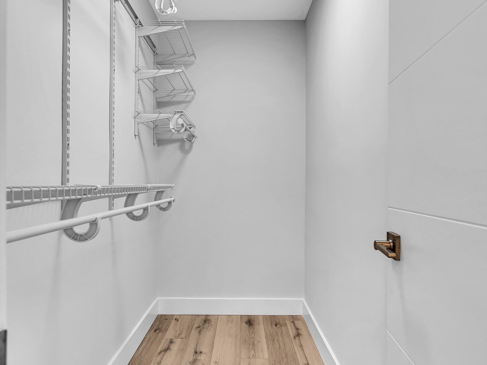 KINGS POINT FLANDERS CONDOS - Residential