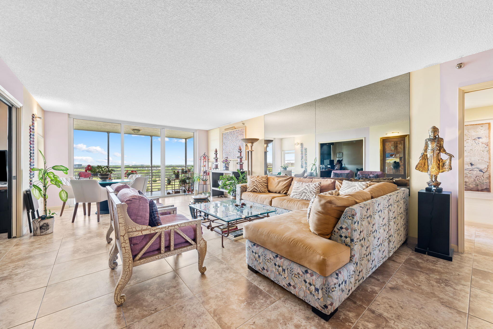 NO 112 PALM-AIRE COUNTRY CLUB - Residential