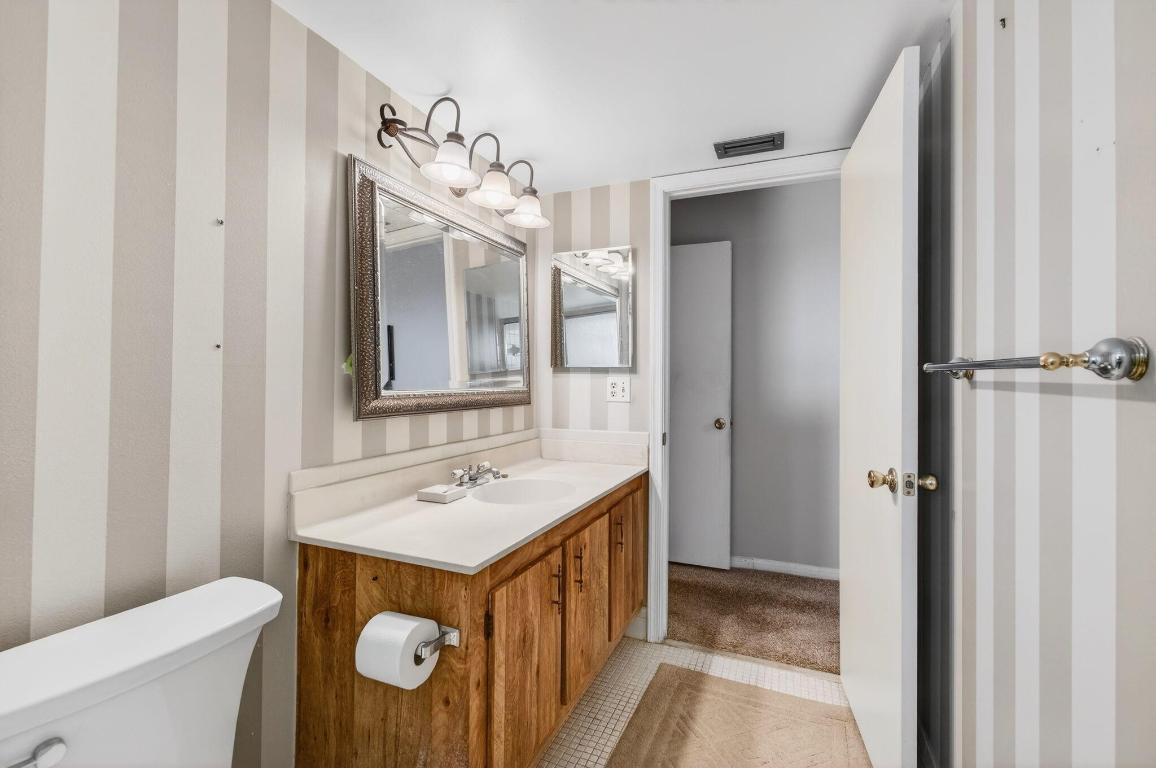 VILLAGES OF ORIOLE - Residential