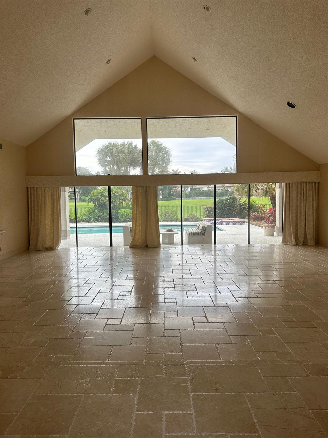 St Andrews Country Club 0 - Residential