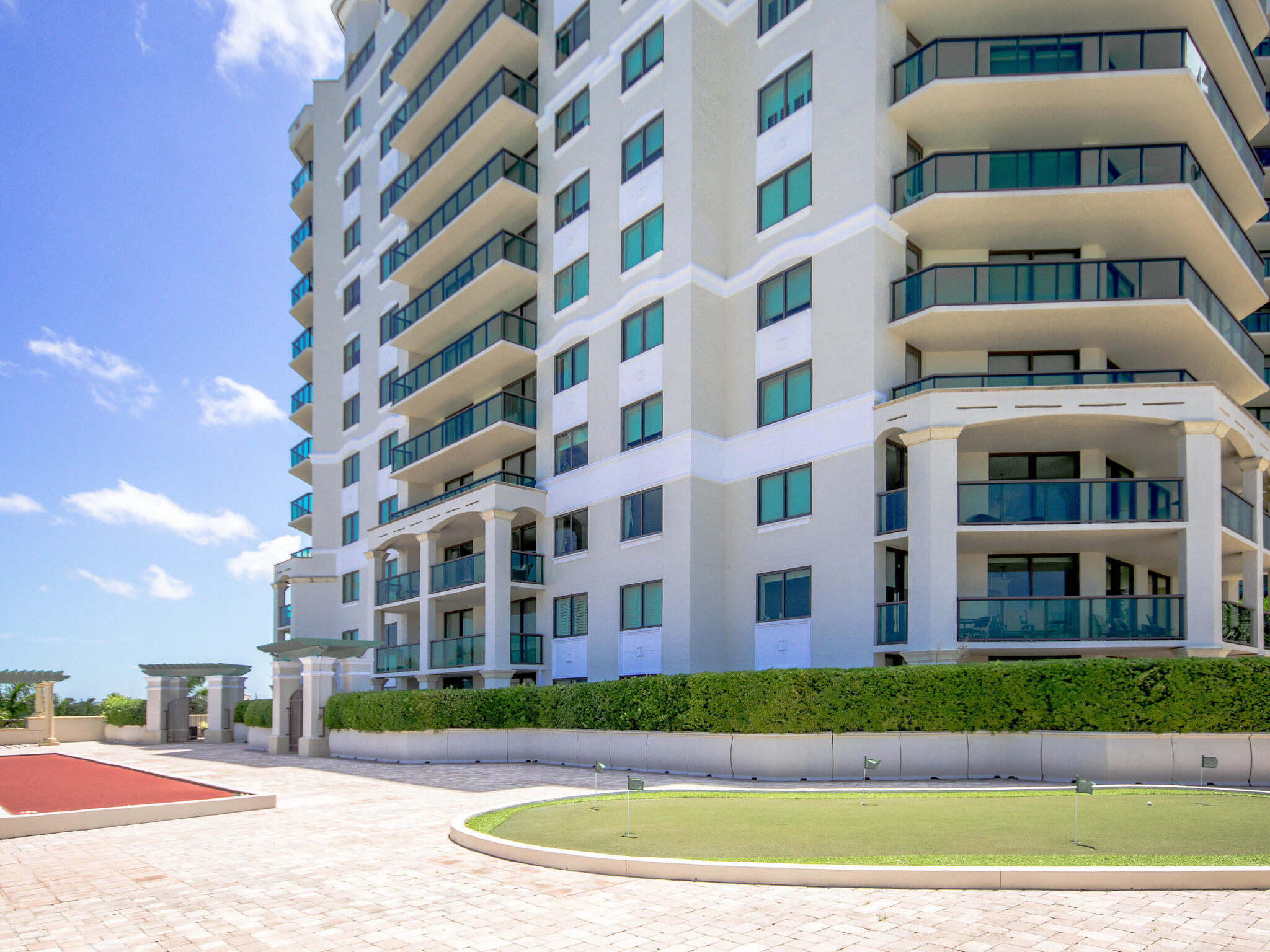 LANDMARK - Residential Lease