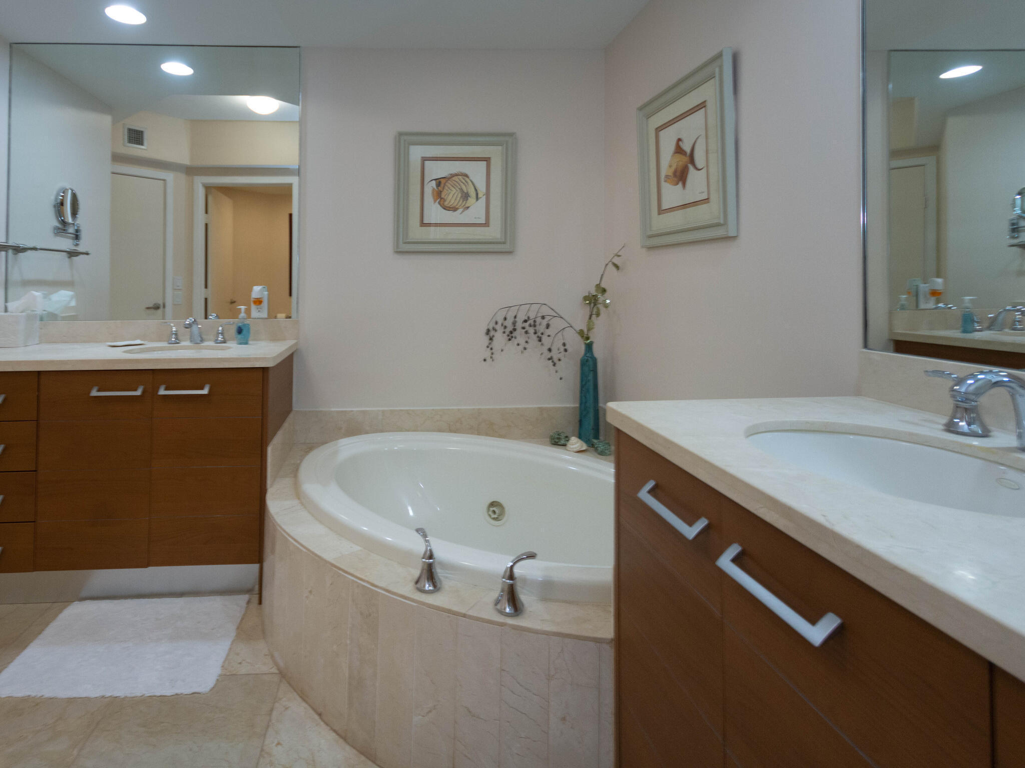 LANDMARK - Residential Lease