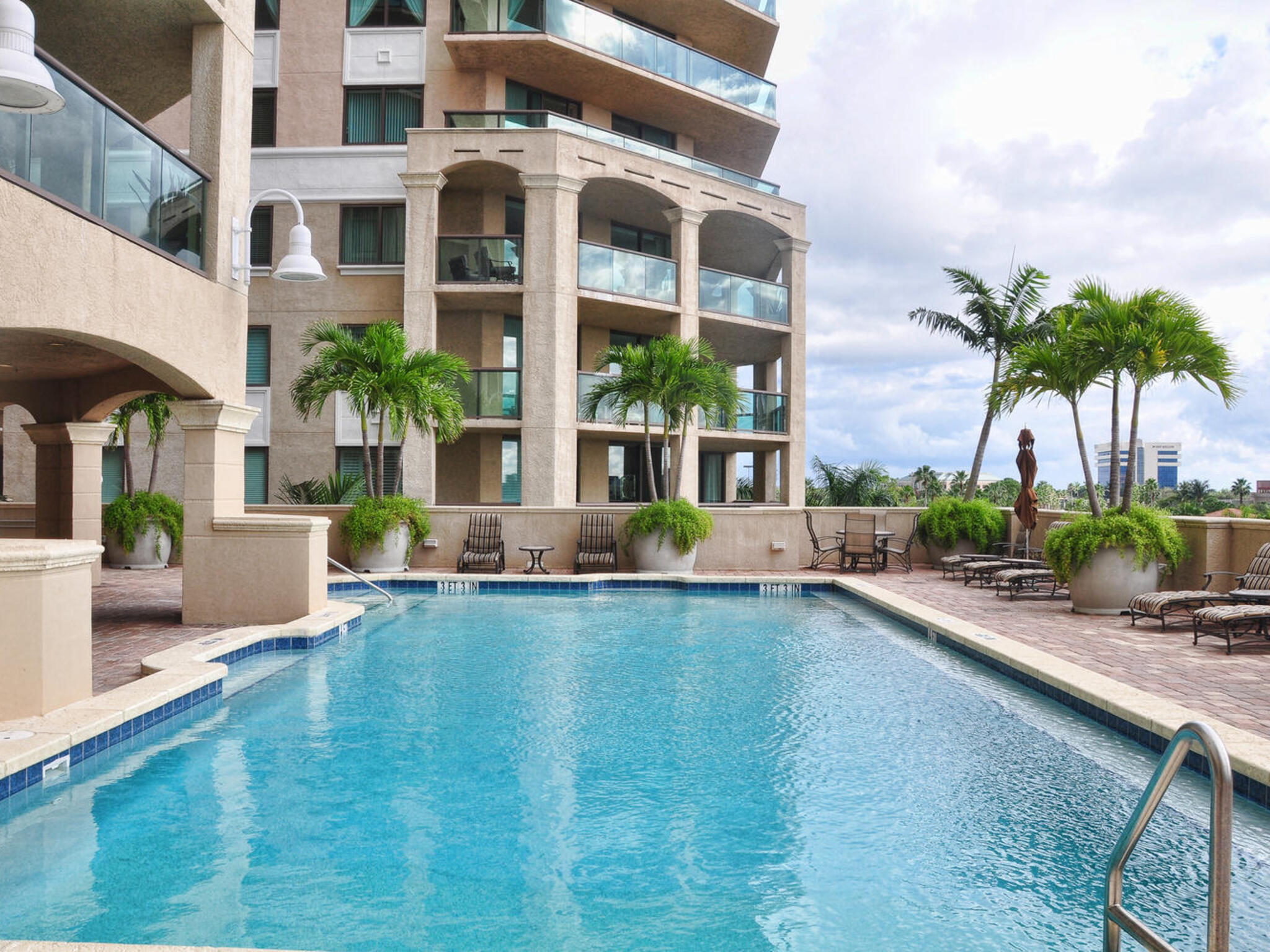 LANDMARK - Residential Lease